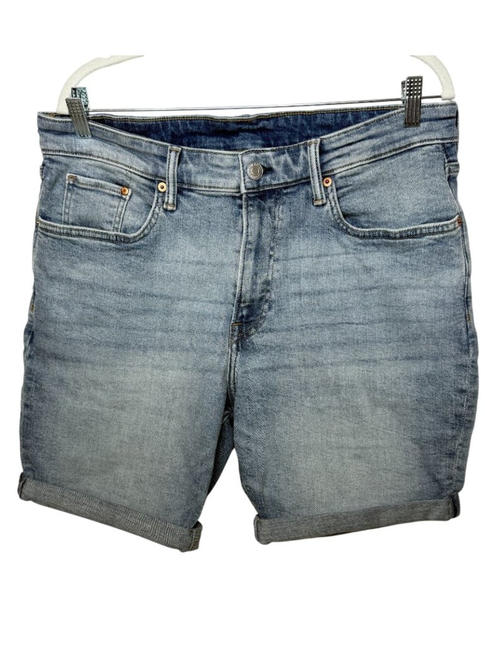 H&M Mens Denim Shorts Size 36 Light Wash Stretch Slim Fit Cuffed